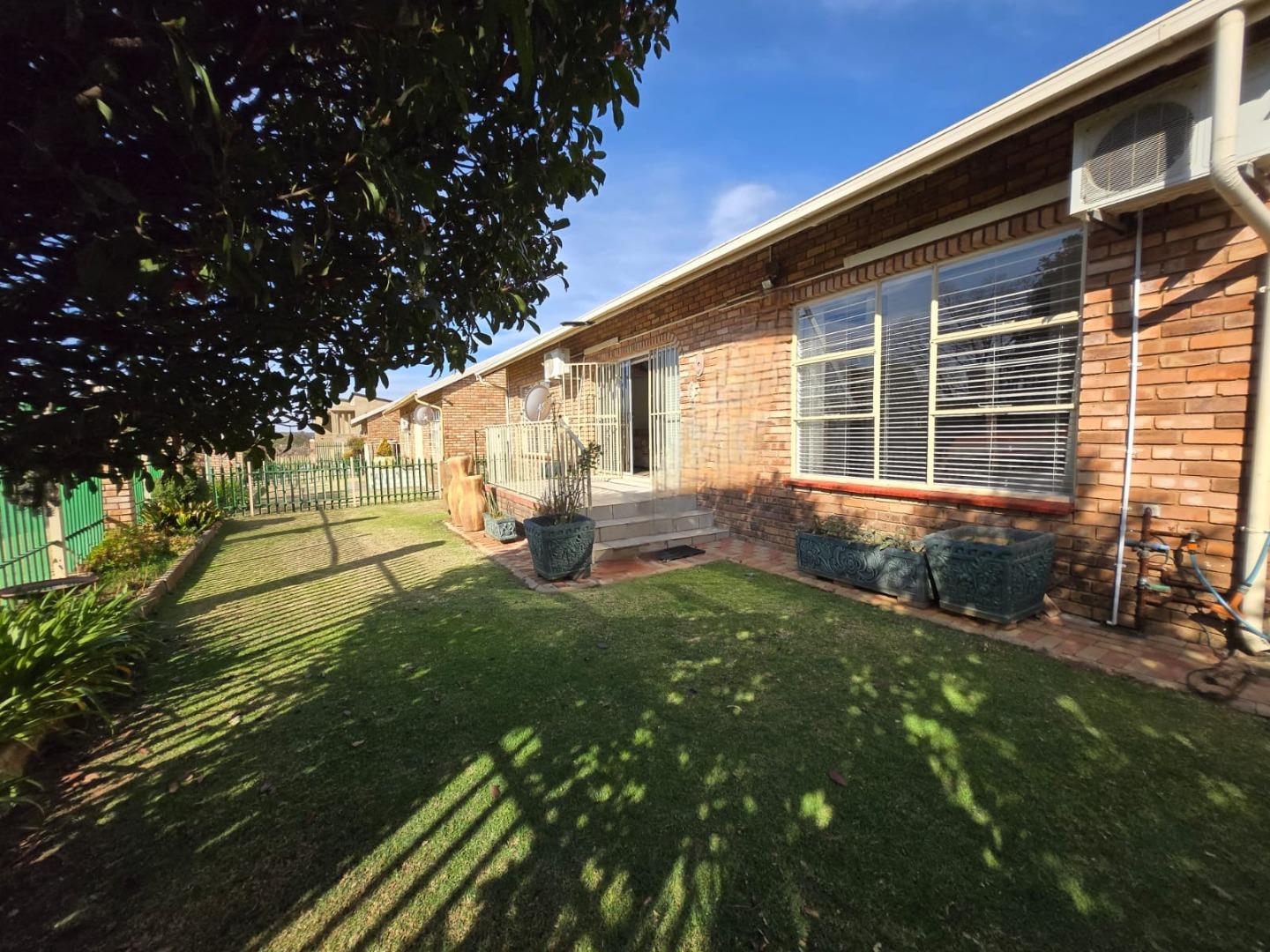 3 Bedroom Townhouse for Sale - Gauteng