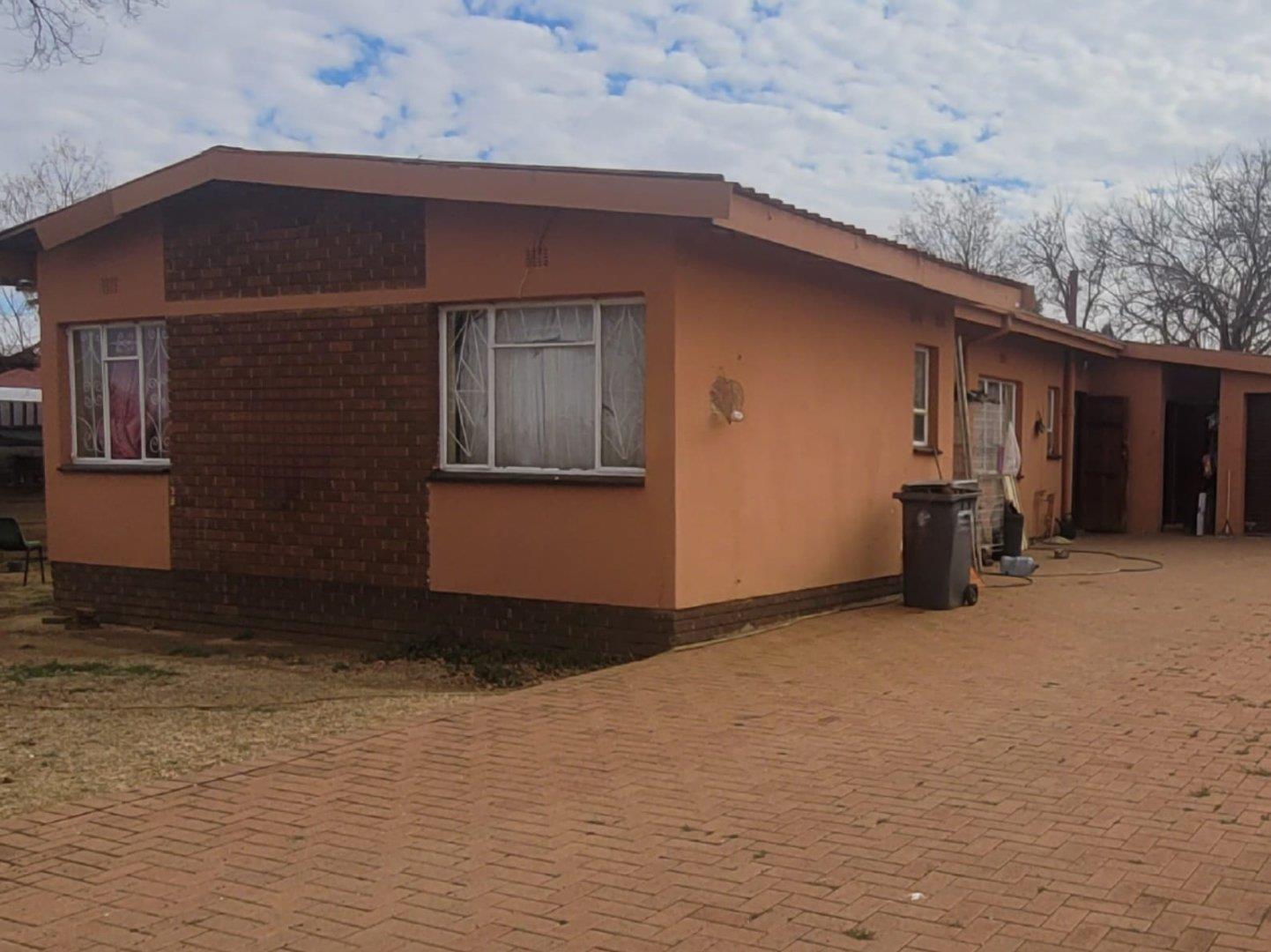 362262403.jpg